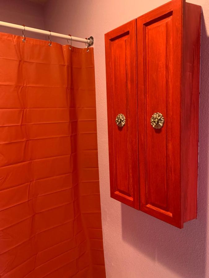 Family Room,1279715362:JPEG