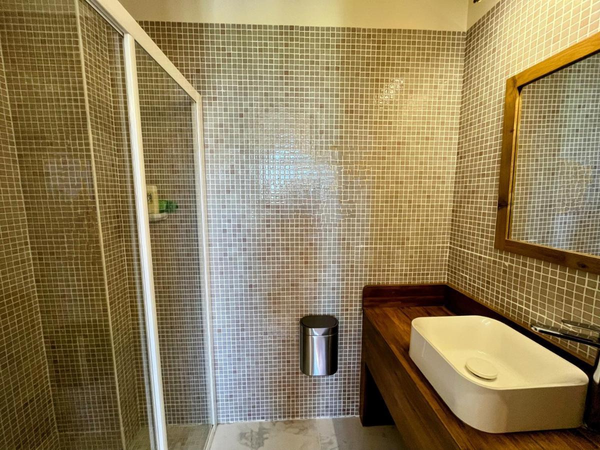 Chambre Quadruple avec Salle de Bains Privative Séparée
