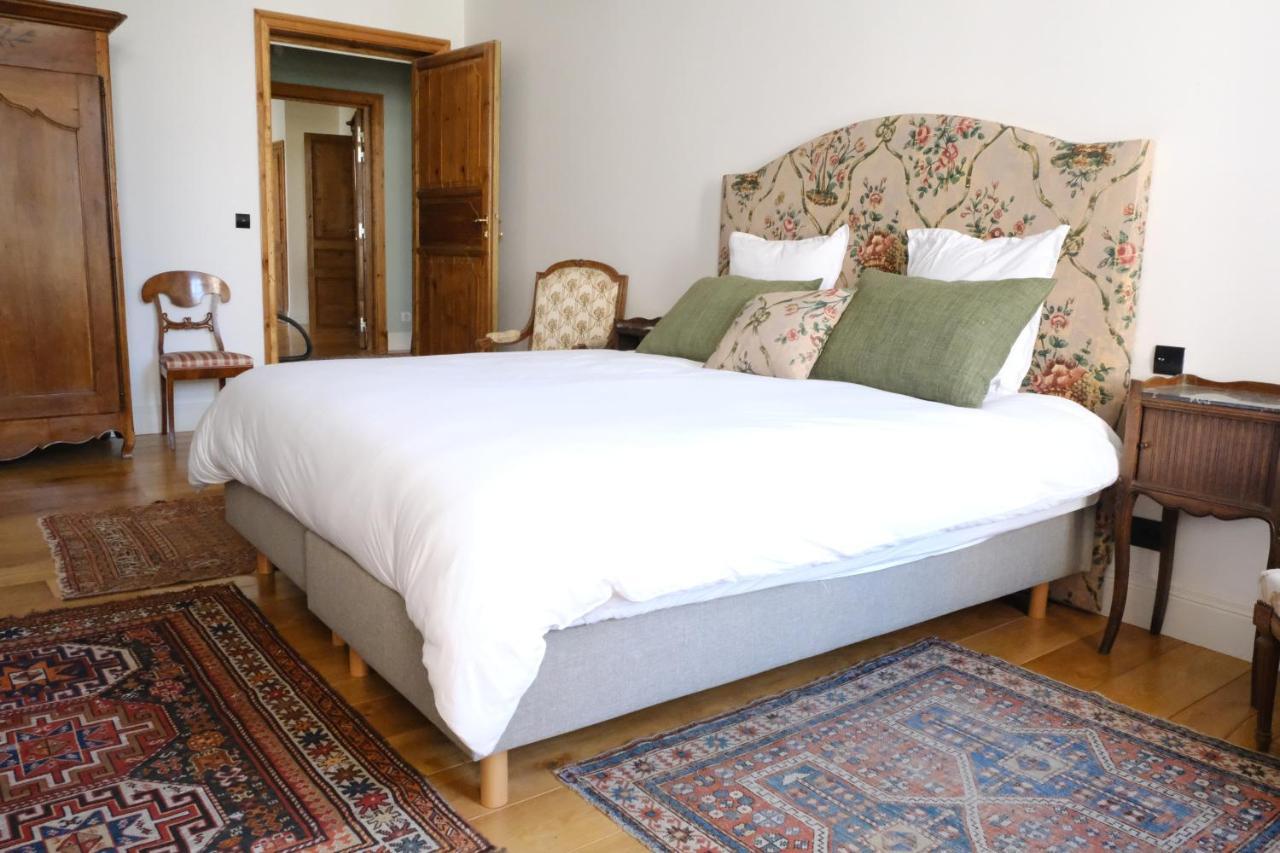 Deluxe Double Room Balcony,1485292046:JPEG