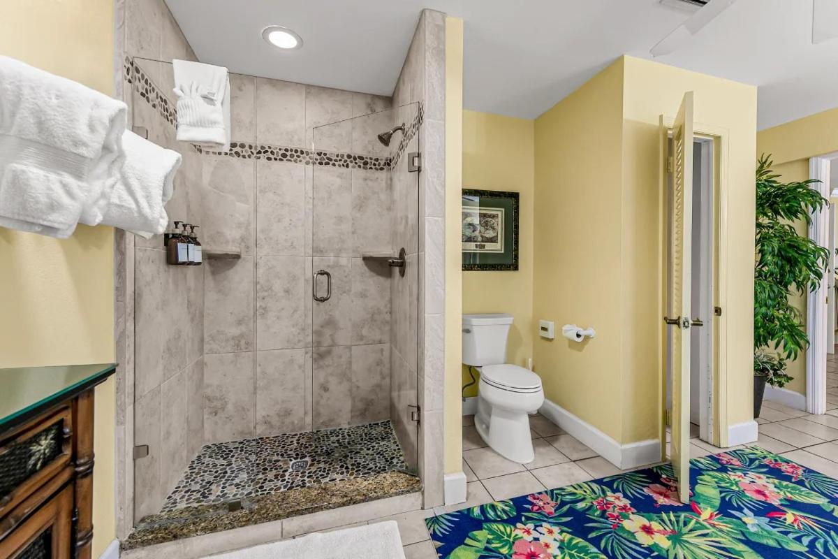 Deluxe King Room with Spa Bath