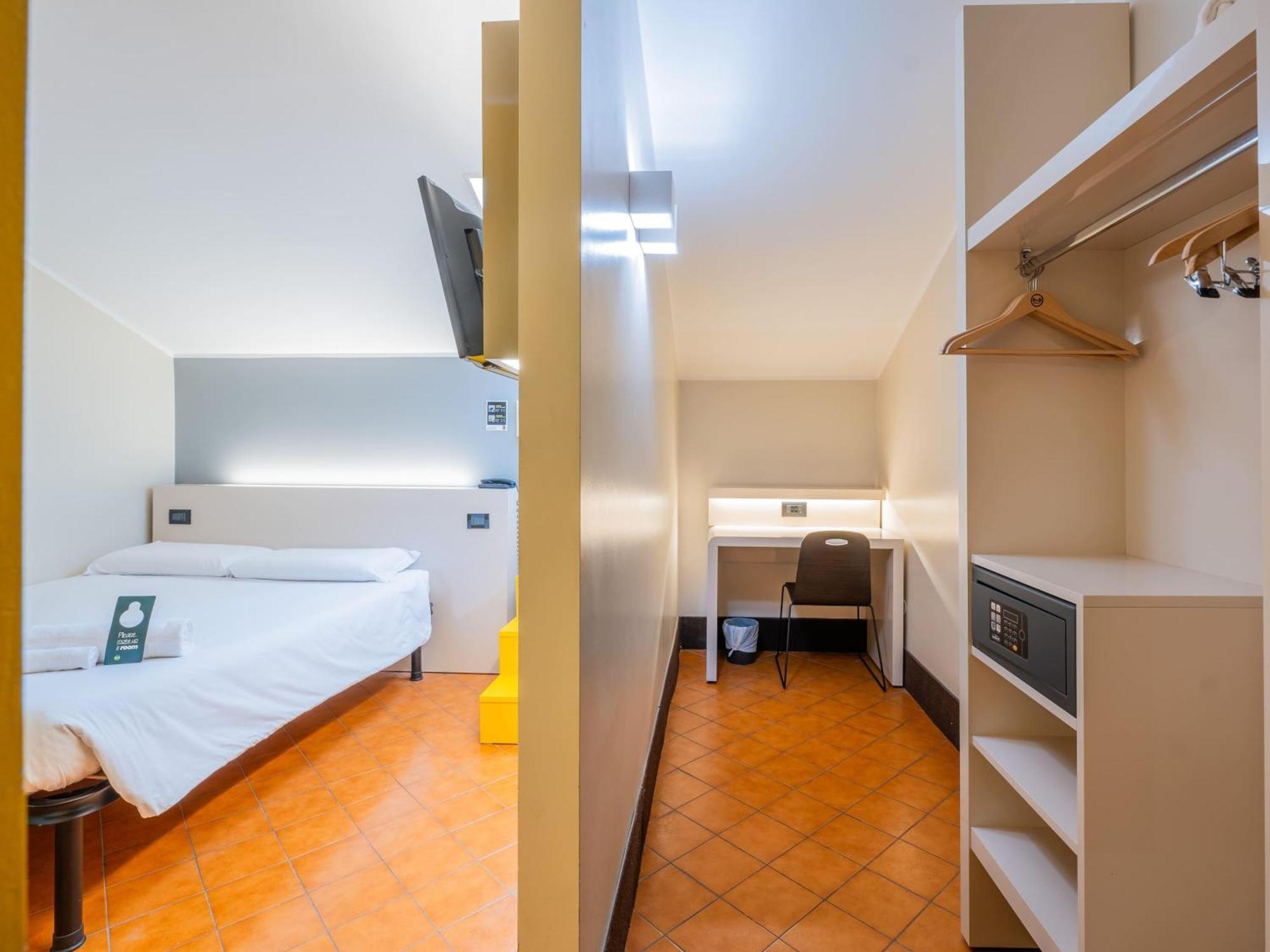 Economy Double Room,1742585944:JPEG