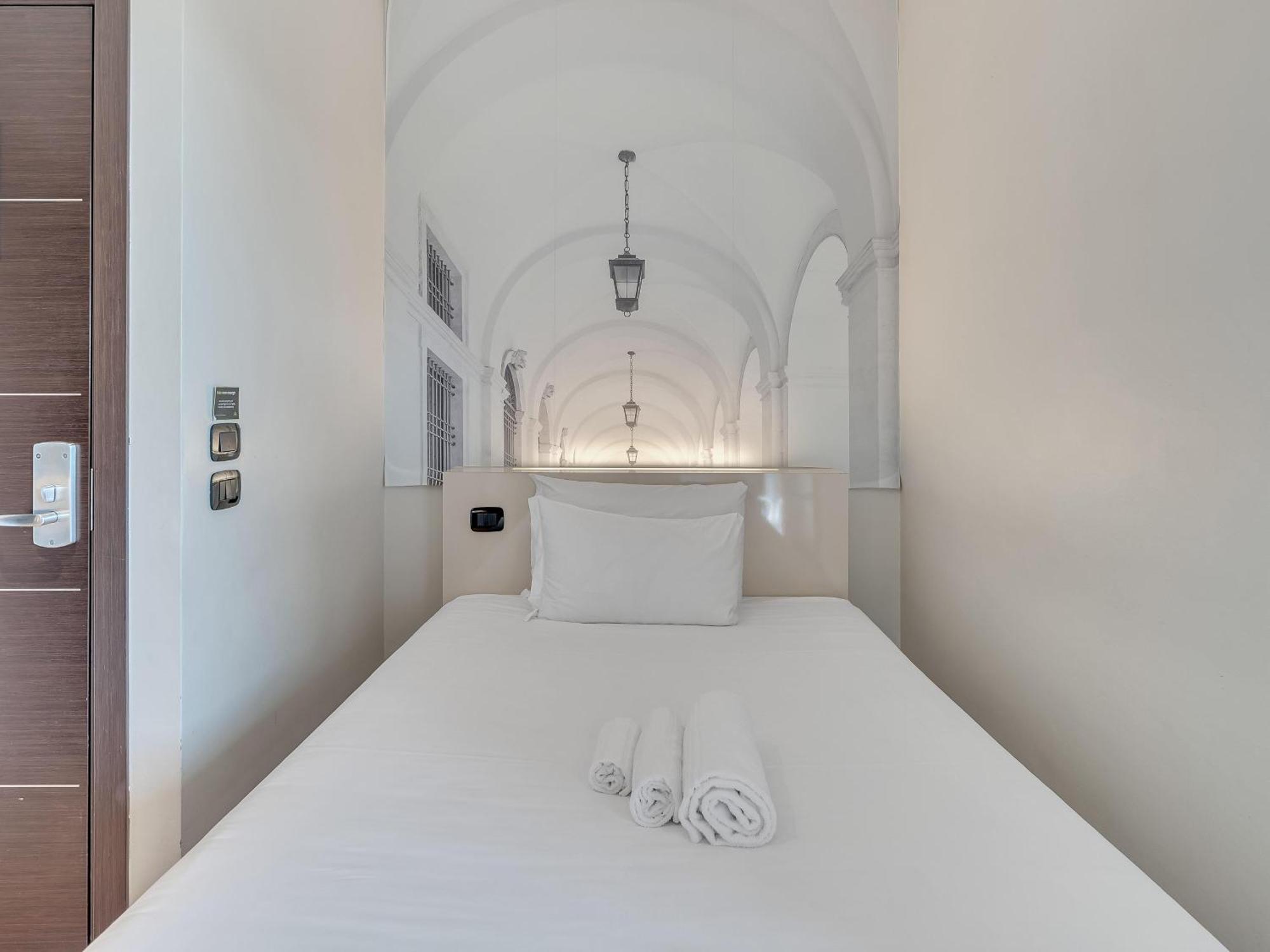 Single Room Terrace,1742897069:JPEG