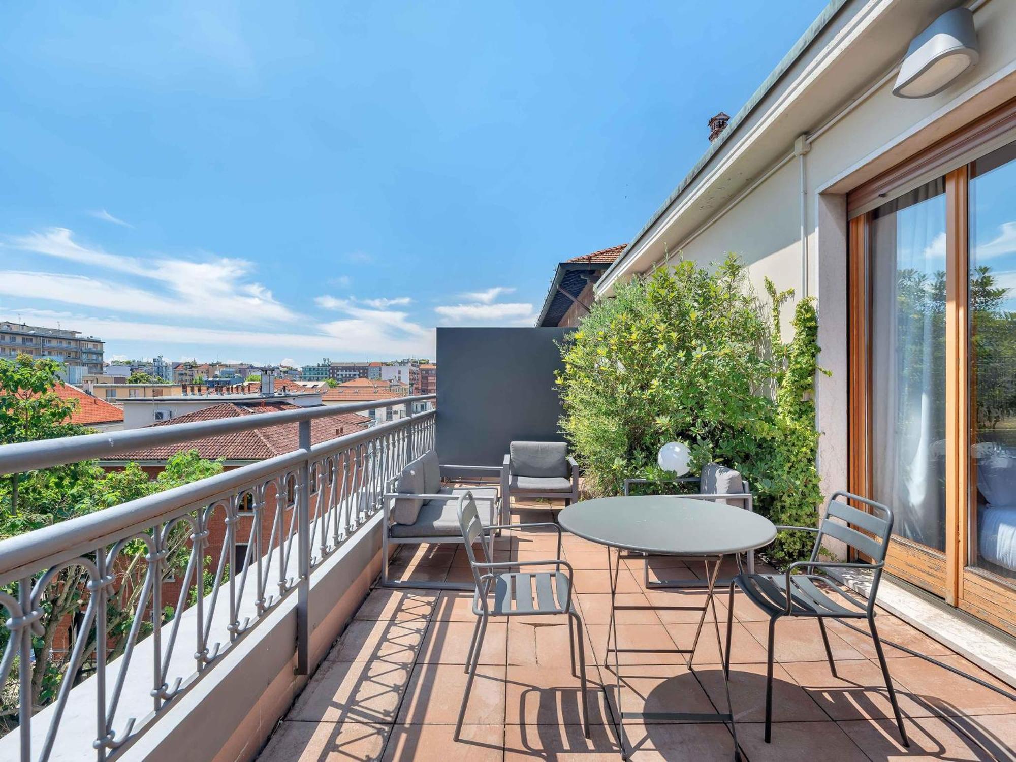 Double Room Terrace,1742901257:JPEG