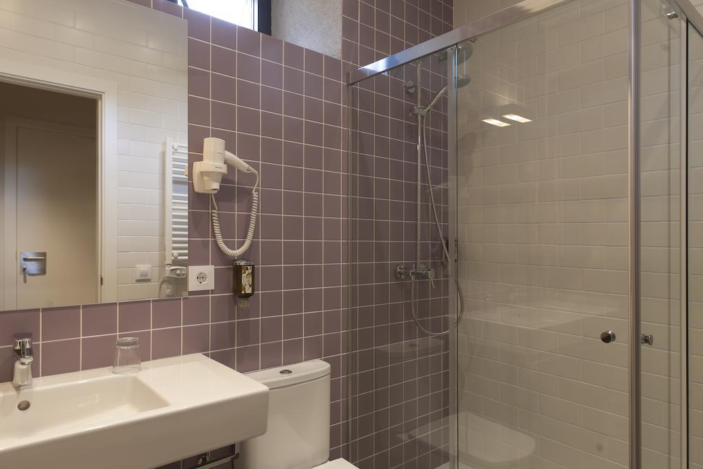 Double Room,410980053:JPEG