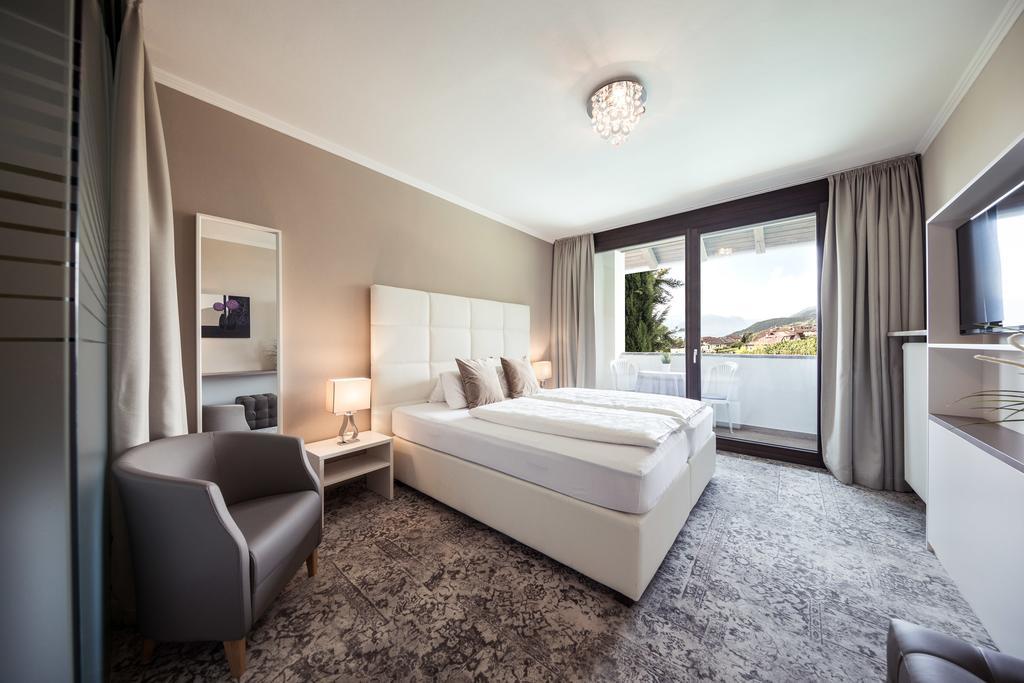 Standard Doppelzimmer mit Balkon