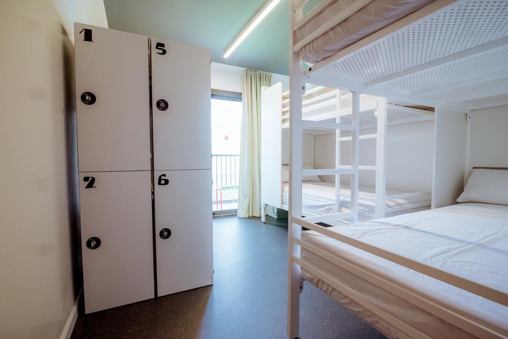 Posto Letto in Dormitorio MISTO per 10 Persone con Bagno in Comune