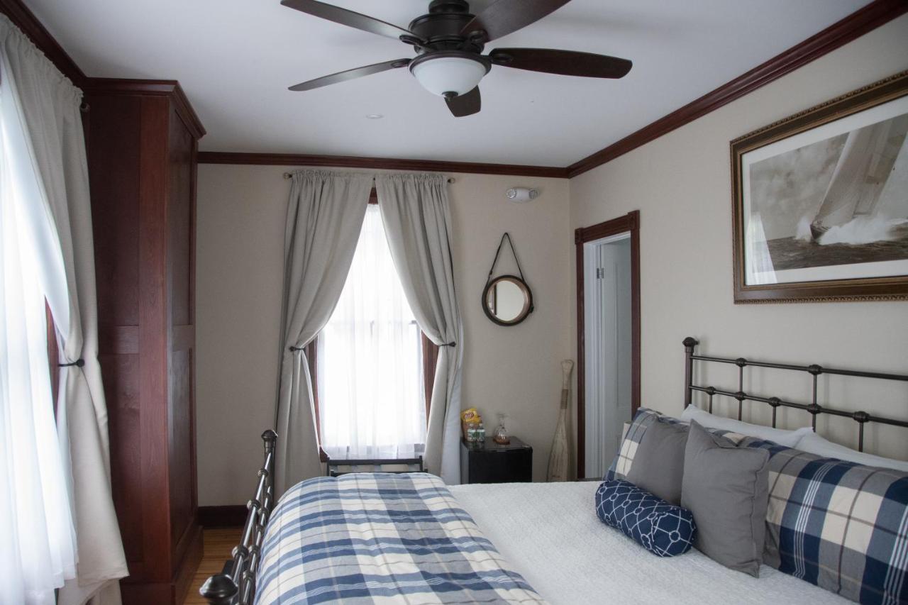 Deluxe Double Room with Bath