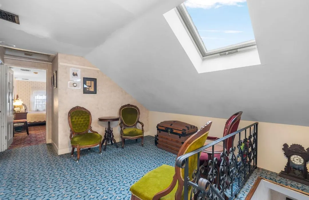 Lizzie Borden House-1