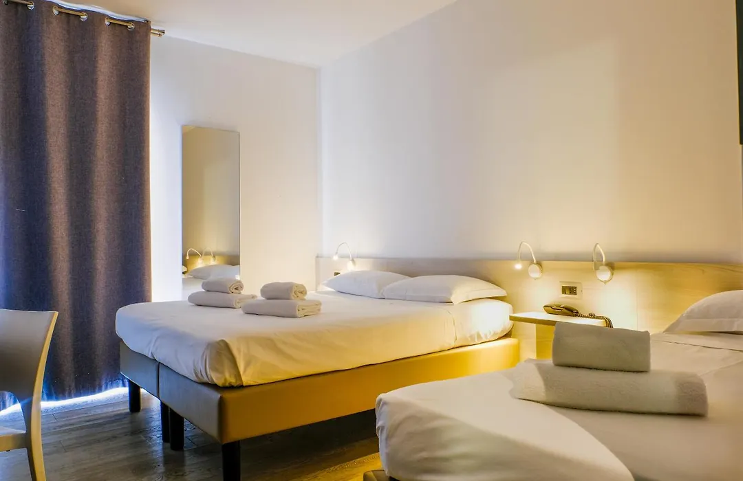 B&B Hotel Roy-1