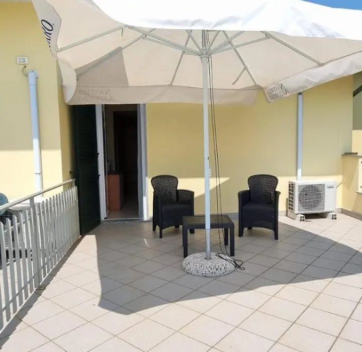 Villa Naclerio-1