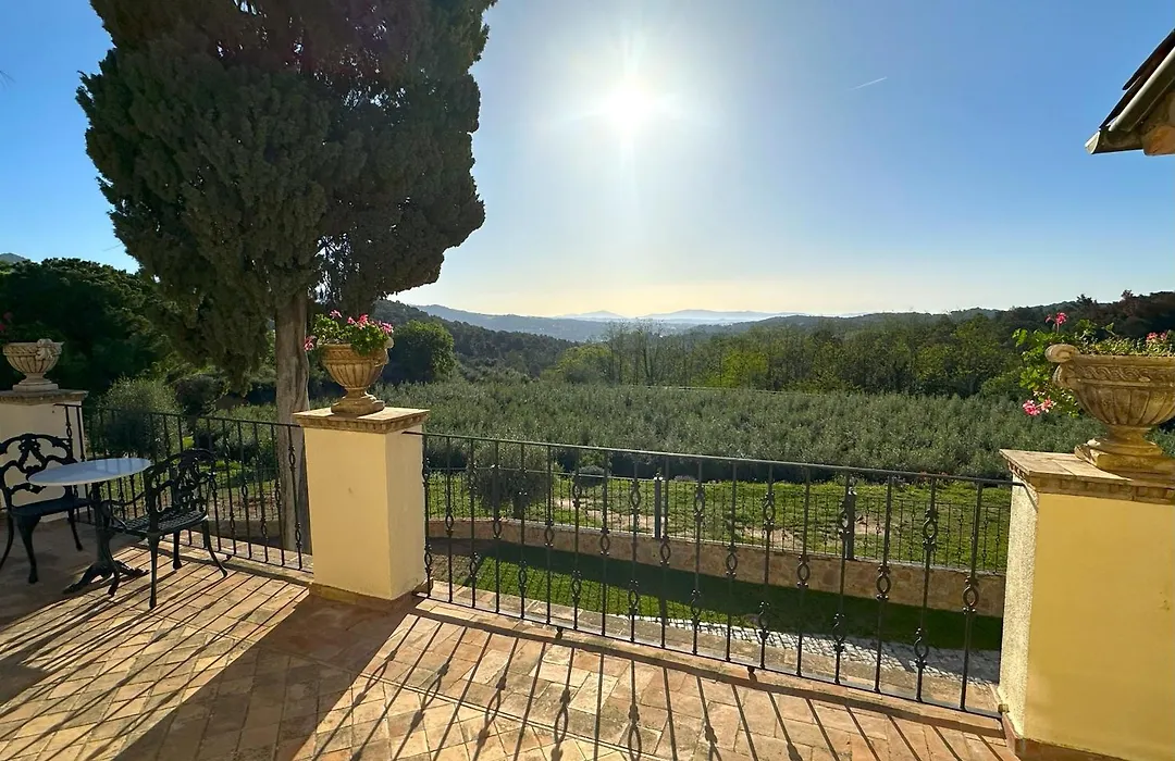 Masia Can Viver - Olive Oil Tourism B&B-1