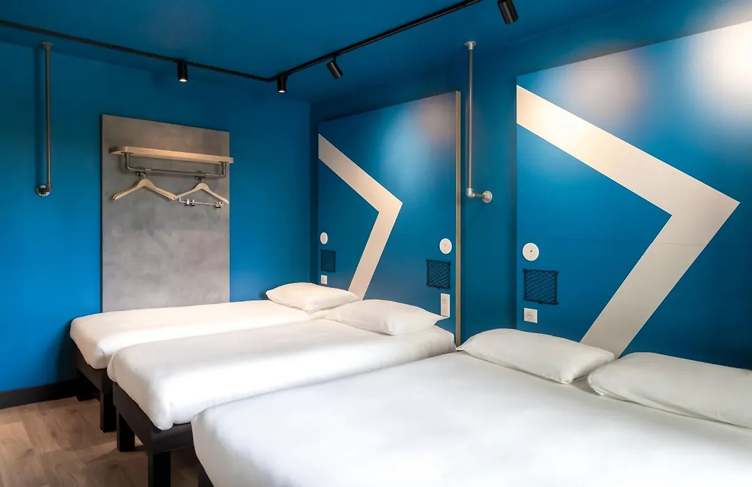 ibis Budget La Rochelle Centre-1
