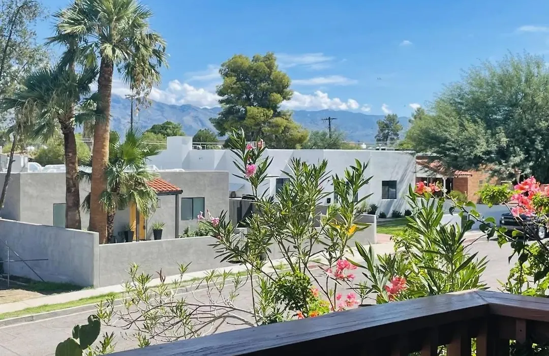 Adobe Rose Inn-1