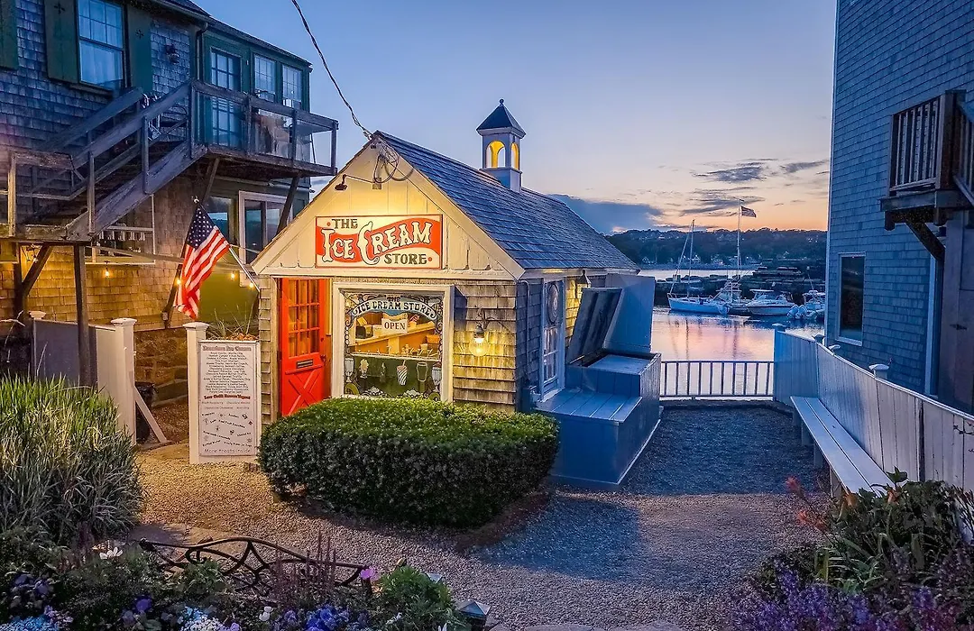 Sally Webster Inn-1
