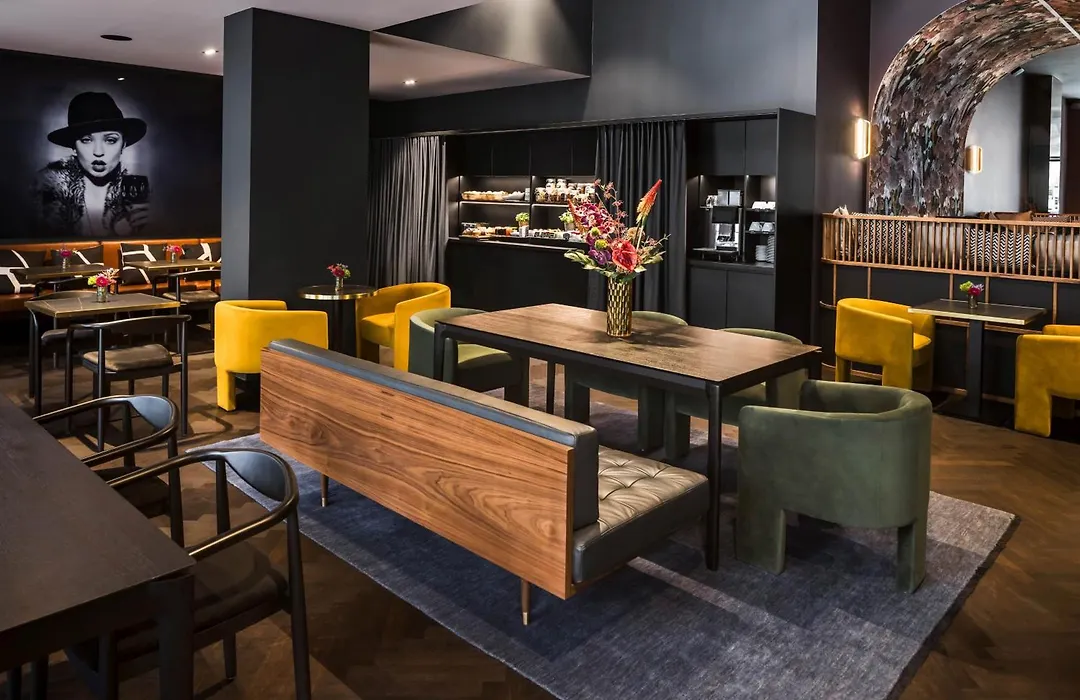 Hotel Düsseldorf Mitte-1