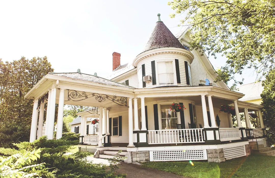 Swift House Inn-1