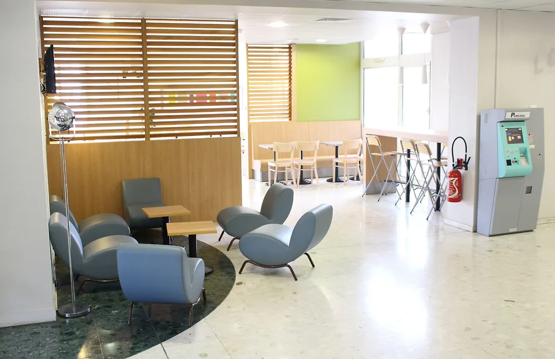 B&B HOTEL Paris Roissy CDG Aéroport-1