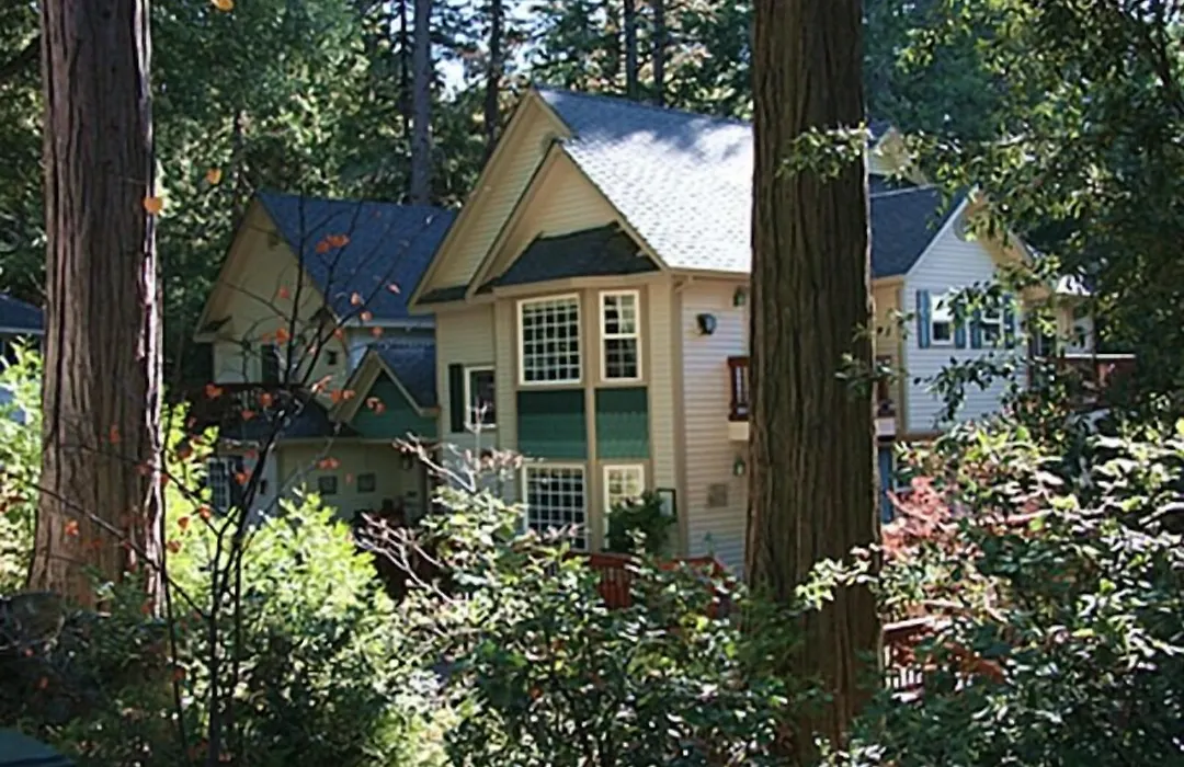 Mccaffrey House Bed And Breakfast Inn-1