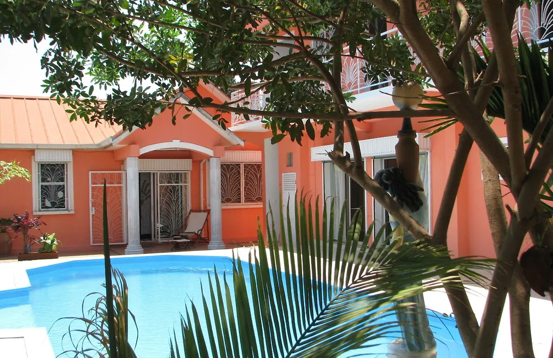 Avamada Lodge-1