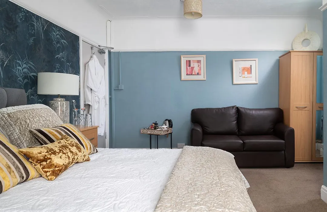 Rosaire Guest House-1