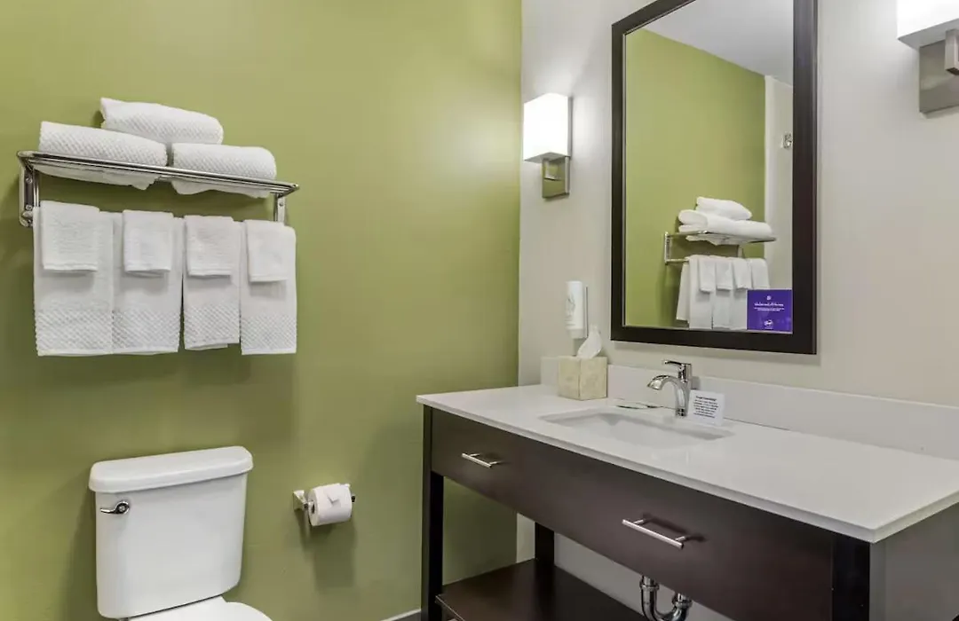 Sleep Inn & Suites Liberty-1