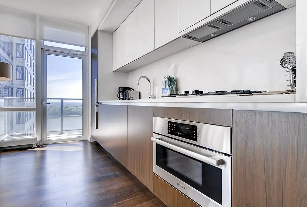 Global Luxury Suites At Sky-1