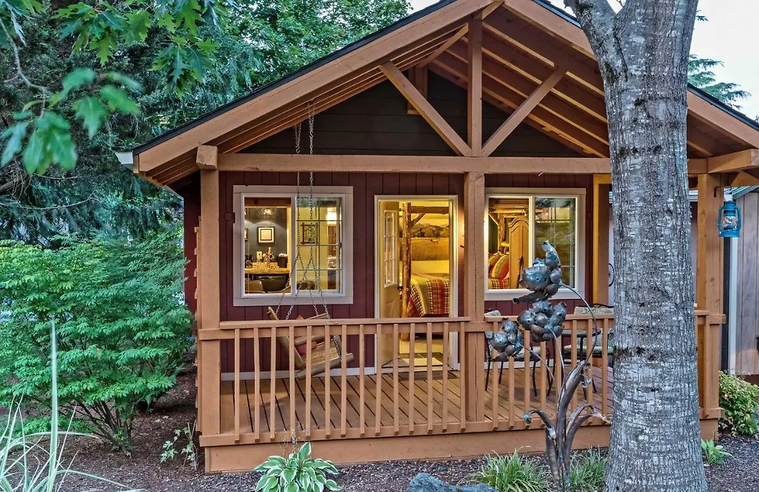 Carson Ridge Luxury Cabins-1