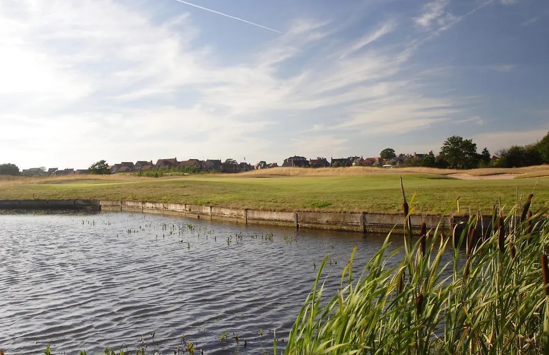 Wychwood Park Hotel And Golf Club-1