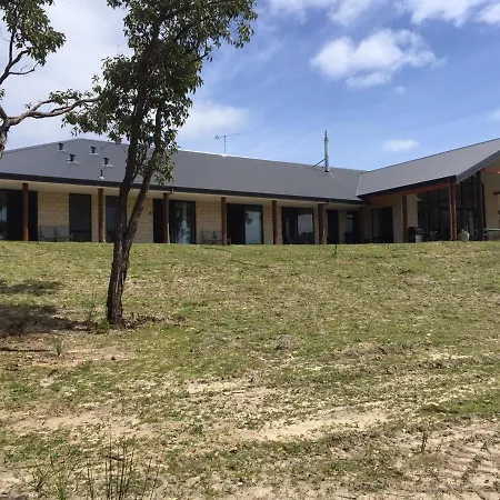 Eagle Bay House-3