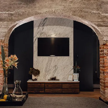 Casa Emilia B&B Boutique-2