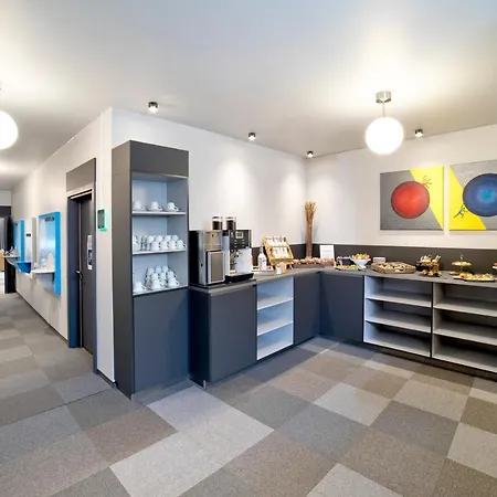 MAXX Hotel Jena-3