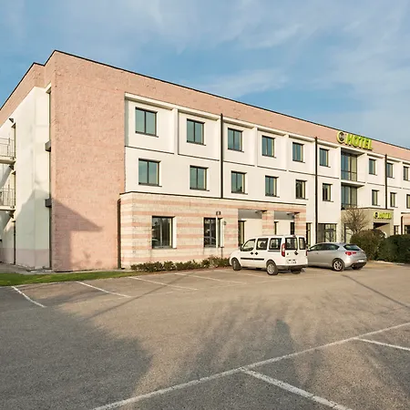 B&B Hotel Mantova-3