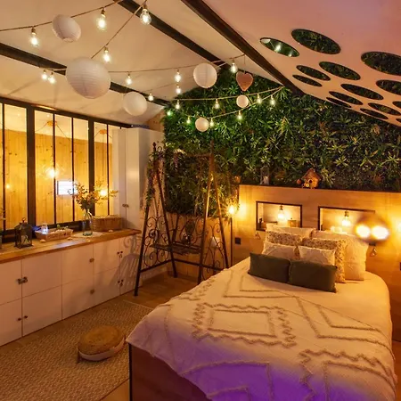 Love Room Romantique Les Petits Plaisirs-3