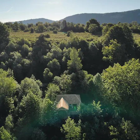Les Cabanes du Herisson-2