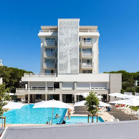 Life Hotel-2