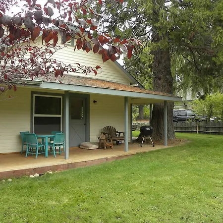 Mount Shasta Ranch Bed And Breakfast-2