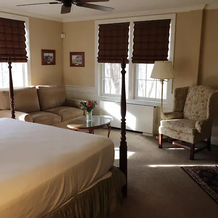 Swift House Inn-2