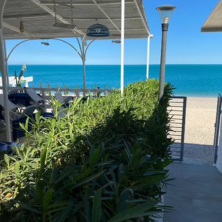 B&B direttamente sul mare da Antonino-3