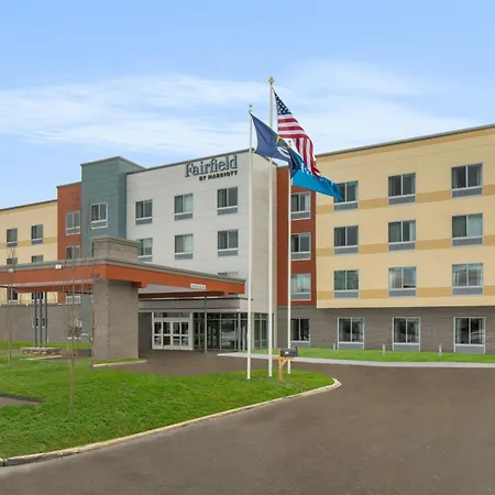 Fairfield By Marriott Inn & Suites Traverse City-2
