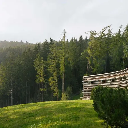 Vigilius Mountain Resort-3