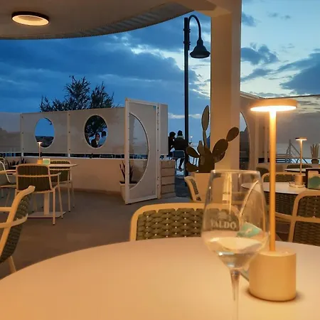 Sunset Beach Club Tropea-3