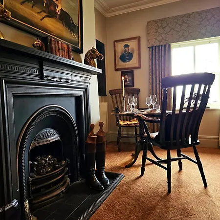 Freemasons At Wiswell-3