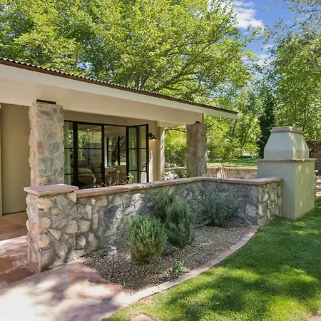 The Joy Sedona - Bed & Breakfast And Luxury Creekside Cabins-2