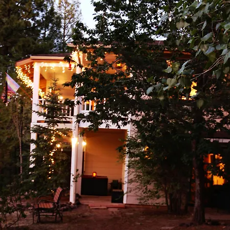 Sheridan House Inn- Adult Only Accommodation-3