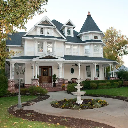 The Victoria Bed & Breakfast-3