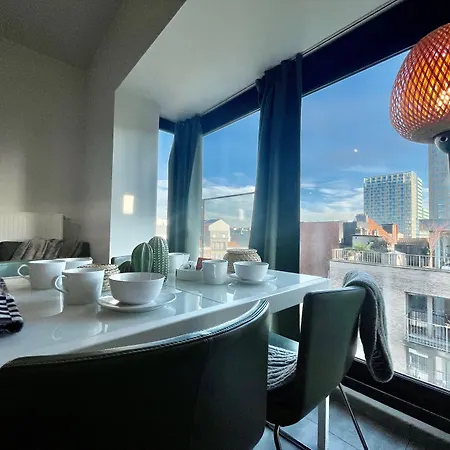 Oneluxstay Antwerp City Centre-2