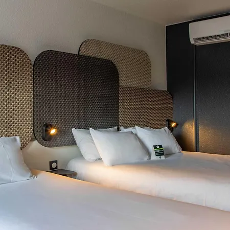 ibis Lourdes Centre Gare-3