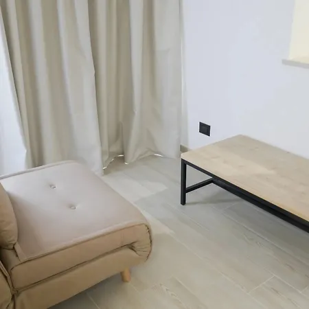 Miro B&B-3