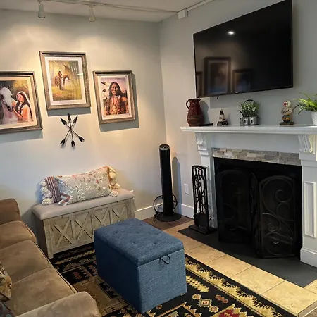 Oak Square Rentals-2