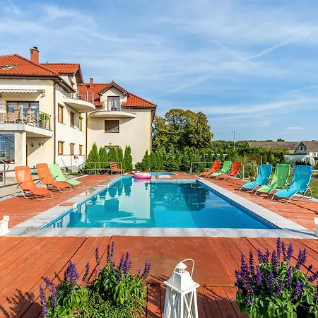 Hotel Nad Morzem - Art-Pension - Dabrowa - Holiday & Spa-2